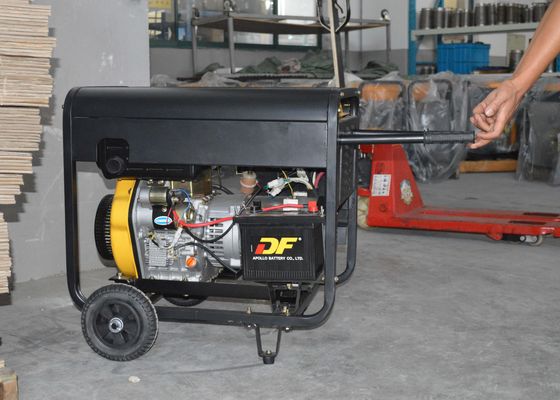 Generador portátil pequeño de 10KVA con 2-3 salidas de CA y modelos de motor 170F(E)/178F(E)/186FA(E) para un suministro de energía confiable